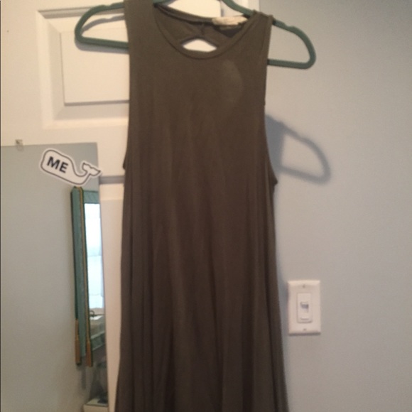 dress - Picture 1 of 2